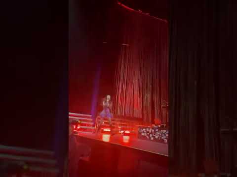 Olivia Rodrigo covers "All The Things She Said" by t.A.T.u at SOUR TOUR Berlin, Germany