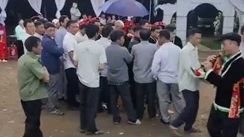 Người dao đỏ xã Nam Nung Tỉnh Lâm Đồng đám cưới đón dâu 