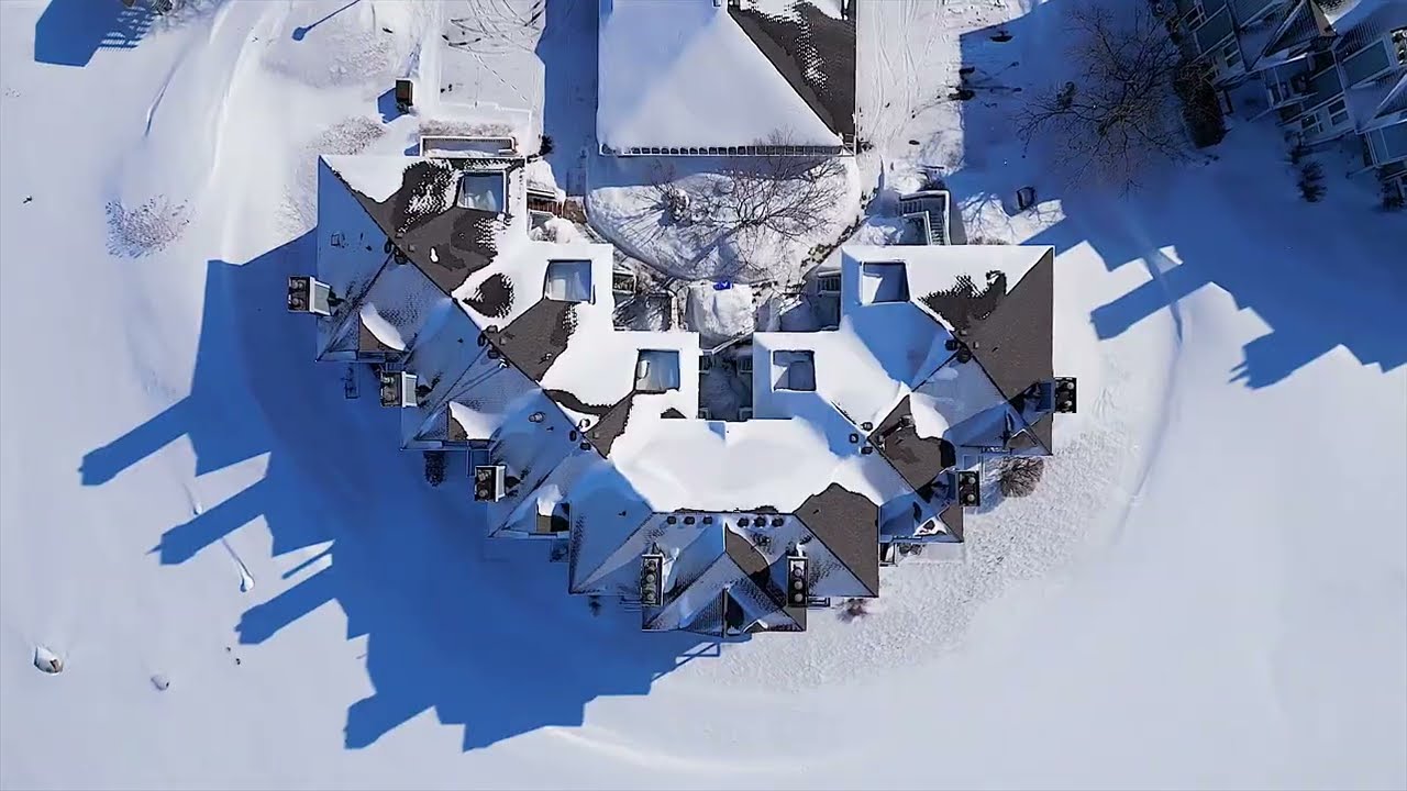 864 Suncrest Circle, Lighthouse Point in Collingwood Ontario