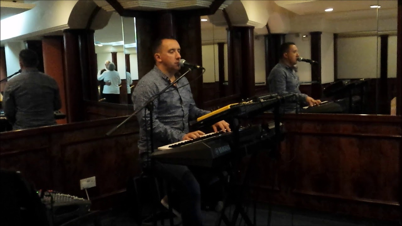 Jamie Tonna.."Lady in Red"..@Hotel Santana..Malta..28th Nov 2017