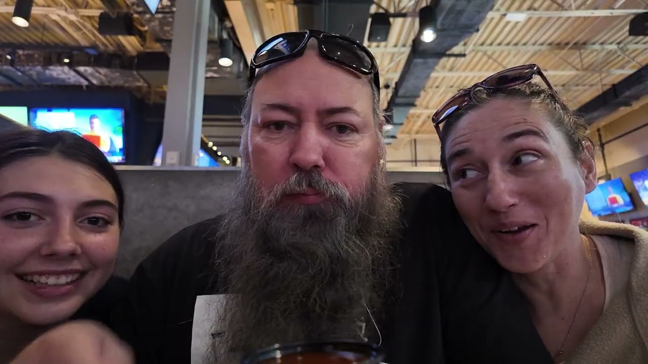 Are Buffalo Wild Wings' All You Can Eat Appetizer Specials worth the trip? | #DREADPOOL #AYCE