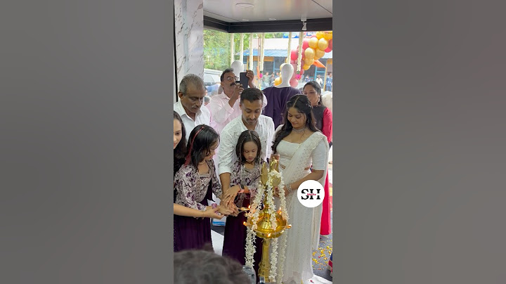 Aishwarya Rajesh's devotion as she holds her daughter's hand and lights the lamp | aishu aishwary...