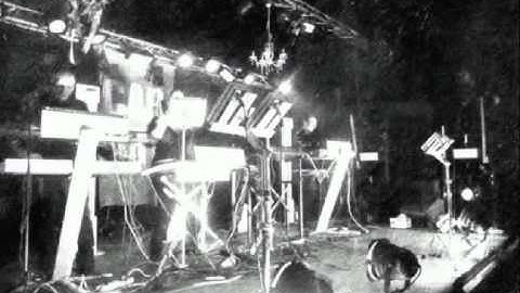 Elektronische Maschine - Summer Electronics (Official Music Video)