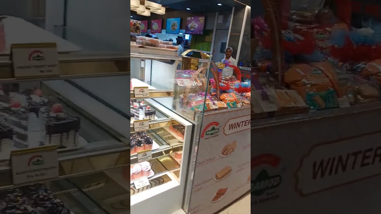 parmod sweet and namkeens shop 