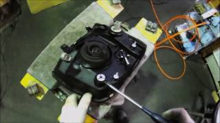 自動車良品中古部品 マツダAZワゴン CY51S 左ヘッドランプ レンズ破損交換修理 素早い回答を心掛けています