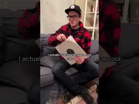 Indie Artist Unboxes First Vinyl!!