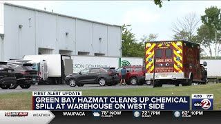 Green Bay Hazmat cleans up chemical spill at warehouse on Lambeau Street