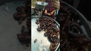 Exploring Mawa Jalebi Of Khao Gali At Mohammad Ali Road Mumbai - Mumbai Food Streets| Muzammil Khan