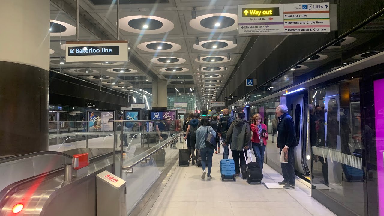 Elizabeth line observations (24/05/22) Paddington and Tottenham Court Road