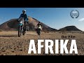Szene aus dem Motorrad-Reisevideo „Motorradreise Afrika - Der FILM | 2 Freunde, 8000 km & das Abenteuer unseres Lebens" in Marokko, Westsahara, Mauretanien – Bild 3 von 3