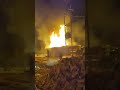 إندلاع حريق داخل مولدة أهلية في حي سومر بالناصرية يخلف انفجاراً كبيراً