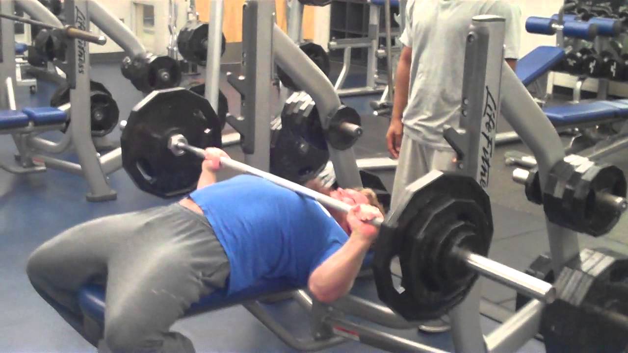 200 lbs x 35 (Bodyweight Bench for Reps) 90.5 kgs - YouTube