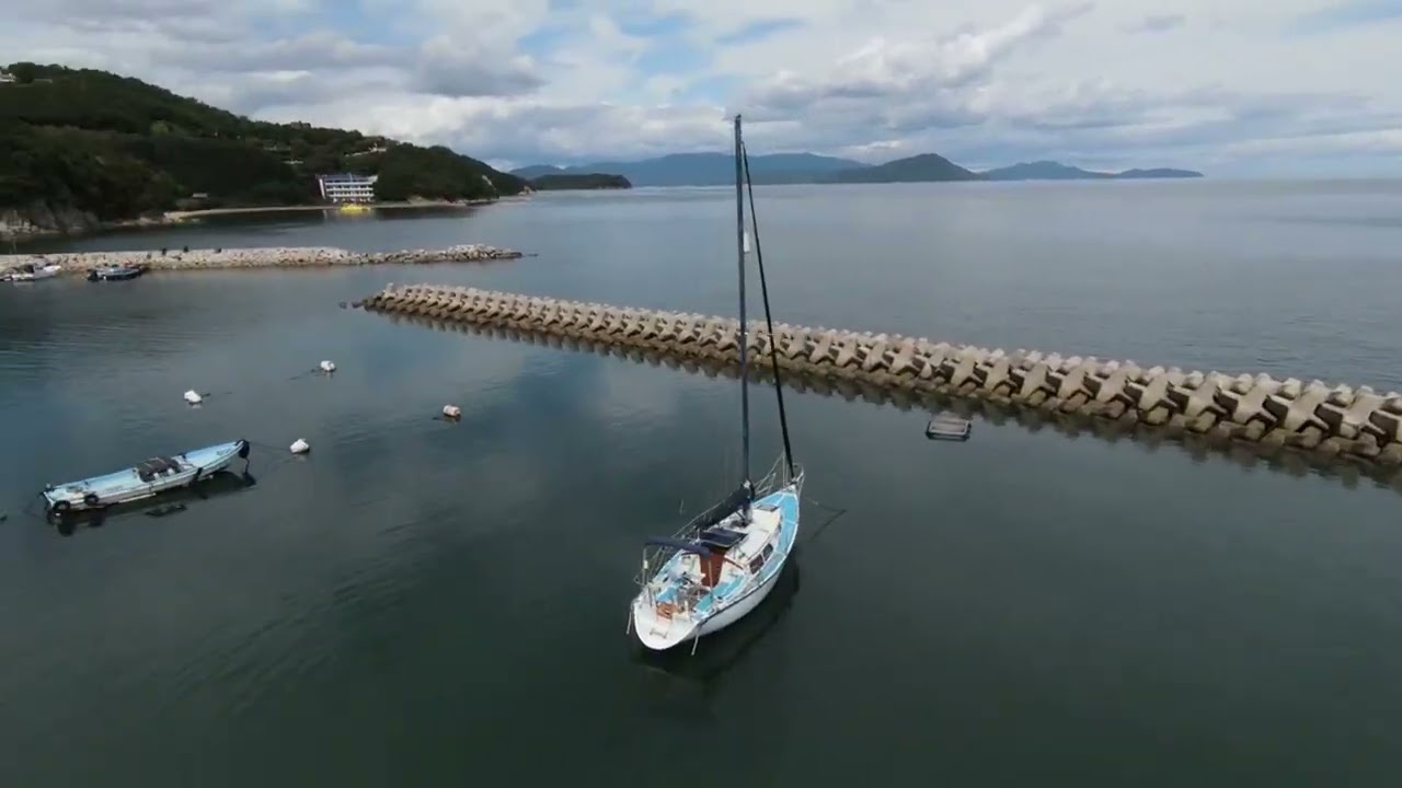 高尻海水浴場沖