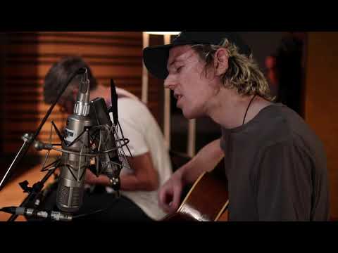 Tokyo Police Club - Outtatime (Live at Noble Street Studios)