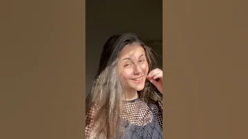 تحت الشباك بنت القمر جنى 