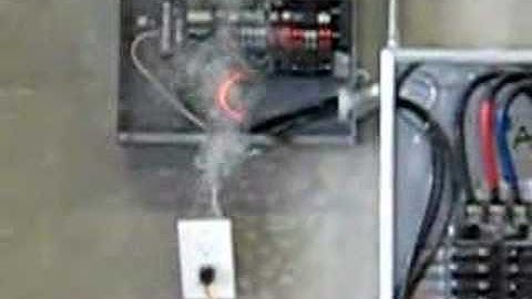 Zinsco Breaker Test (Fire)