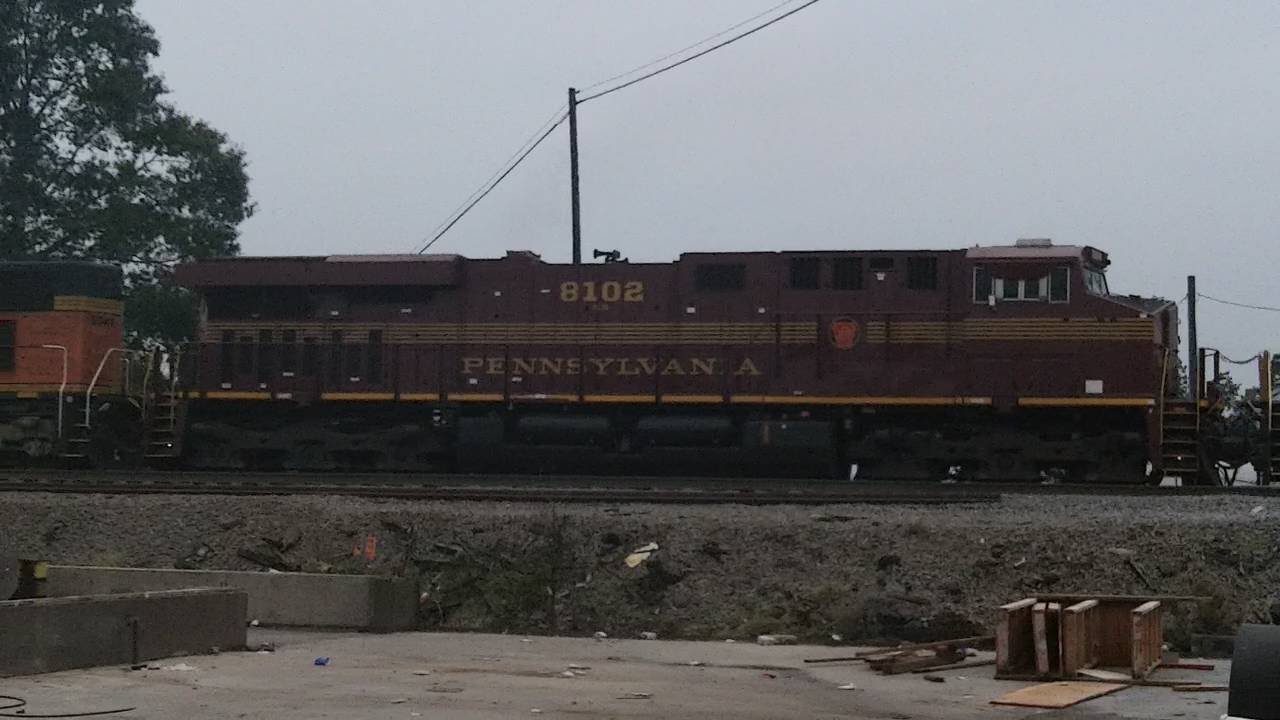 NS 8102 & other Trains 8-8-14 - YouTube