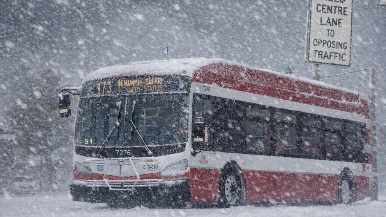 Toronto Transit Commission 2023 New Flyer #7276 on the 173 Benjamin- Safari To Kennedy station &back