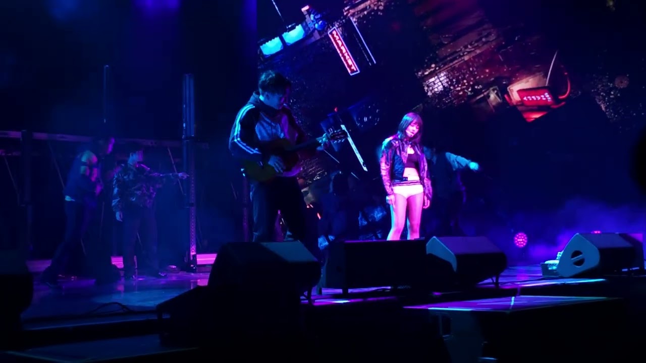 BIBI 1ST WORLD TOUR [EVE] IN IRVING - Hongdae R&B