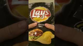 пробую новые чипсы Lays BLACK STAR BURGER