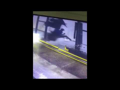 Interstellar - Car Wash Scene 1080p IMAX HD