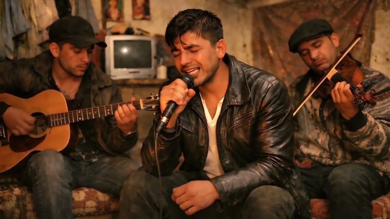 Тео - Maren Man Murdaren Man ОБЛОЖКА: Gipsy Mekenzi ( RomaneGiľa 2026 )