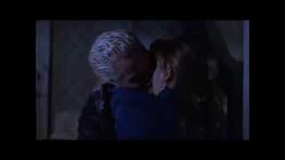 Buffy and Spike Kiss (Sarah Michelle Gellar, James Masters)