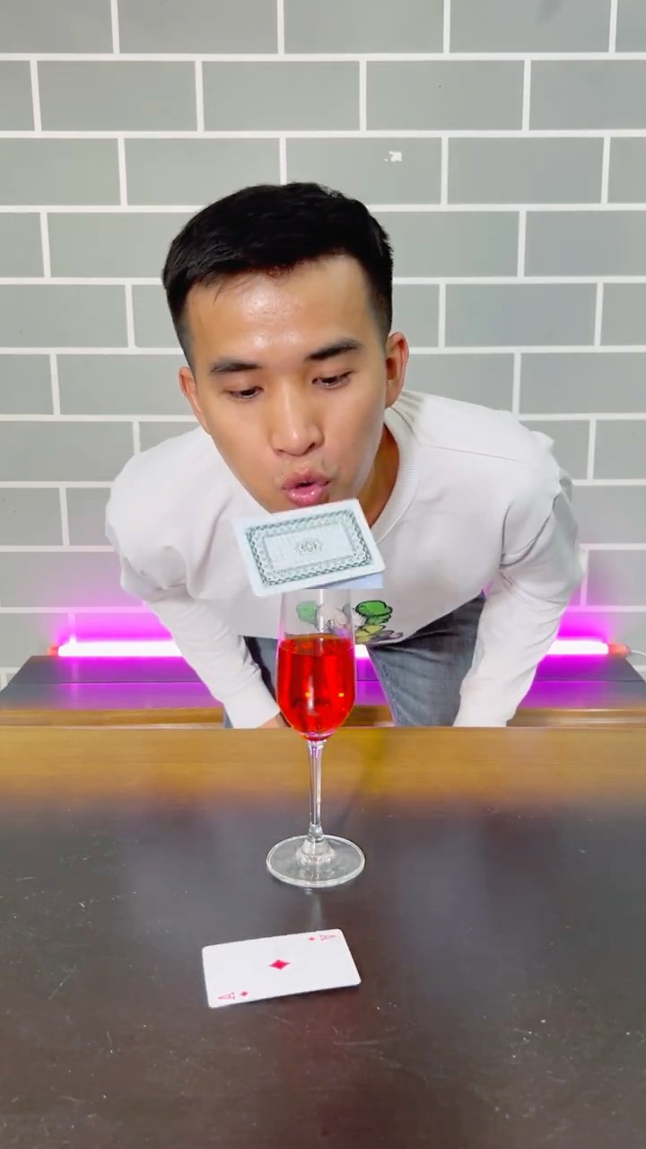 Su Hao comedy: card challenge ♦️♣️