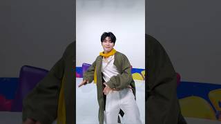 한빈이 형이 지켜보는 중 🫠
