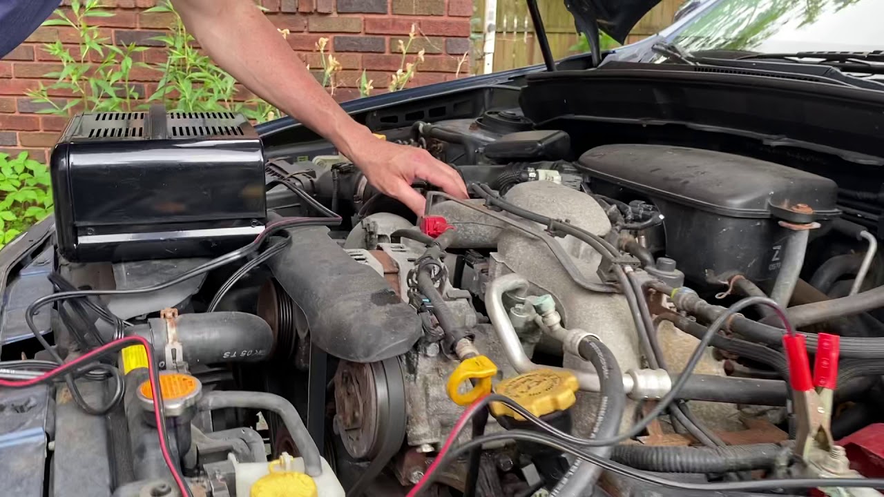 Subaru Impreza 2011 Rod knock YouTube