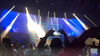 Video thumbnail of "DRAKE - GODS PLAN (LIVE IN TORONTO)"