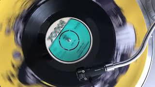 Özdemir Erdoğan - Ayşe’lere Gel / Bütün Meyhanelerini Dolaştım İstanbul’un