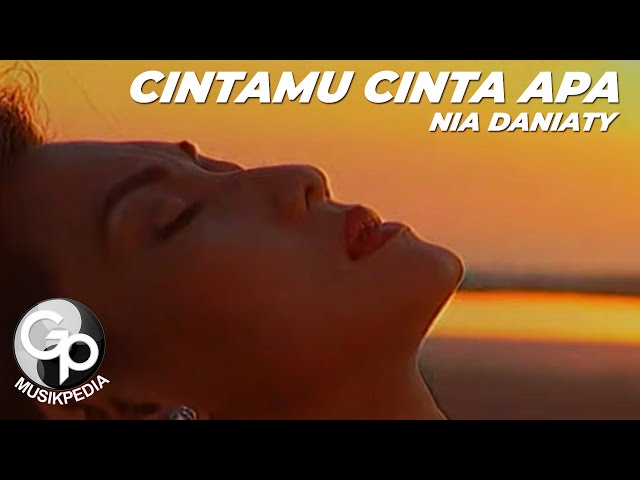 Nia Daniaty - Cintamu Cinta Apa (Official Music Video) class=