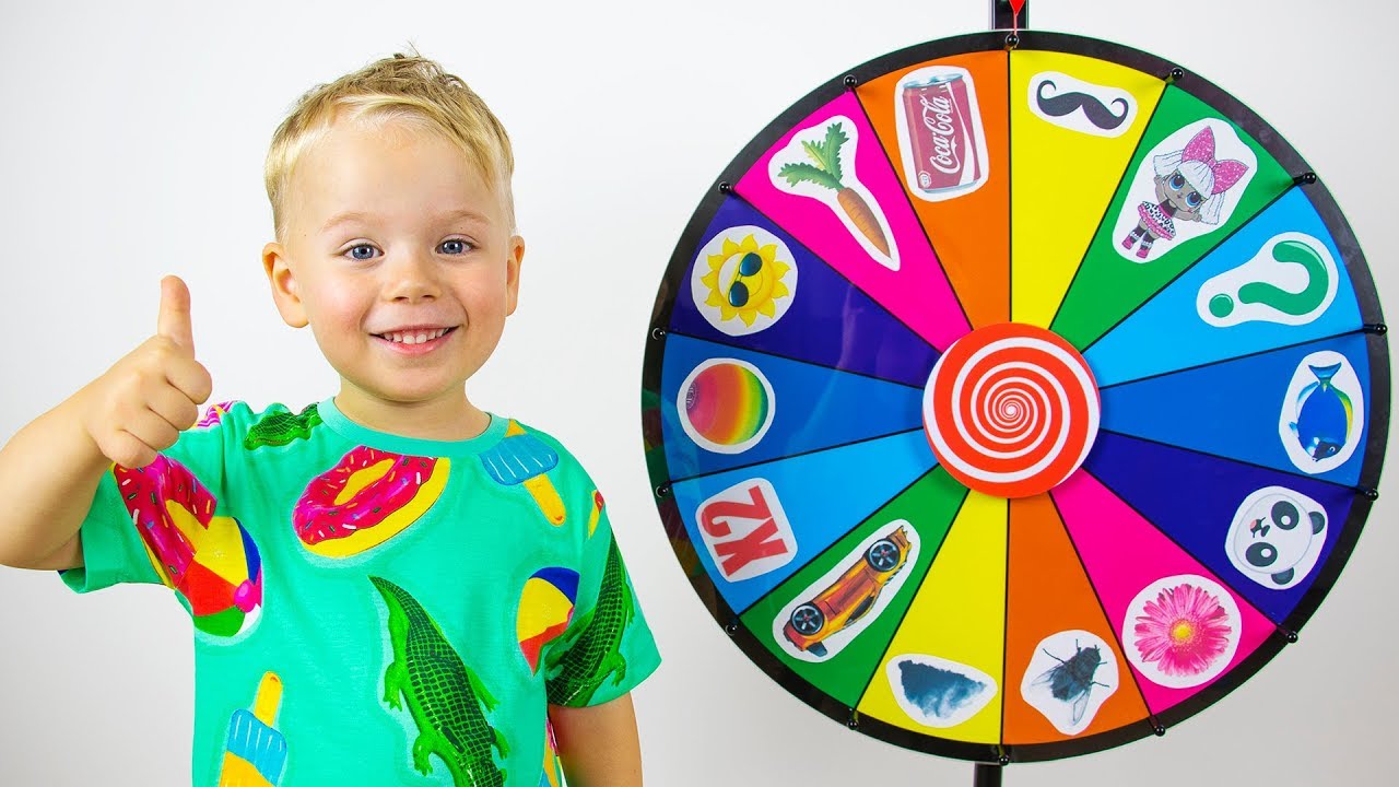 Gaby and Alex Playing with Magic Wheel