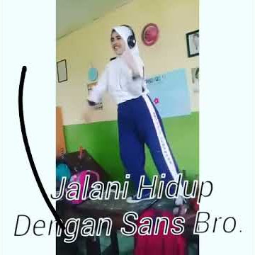 Story-Anak SMP joget
