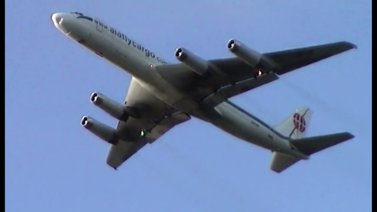 DOUGLAS DC-8-62  action, wonderful clouds , ZS-OSI , 9G-MKG , Ostend Airport