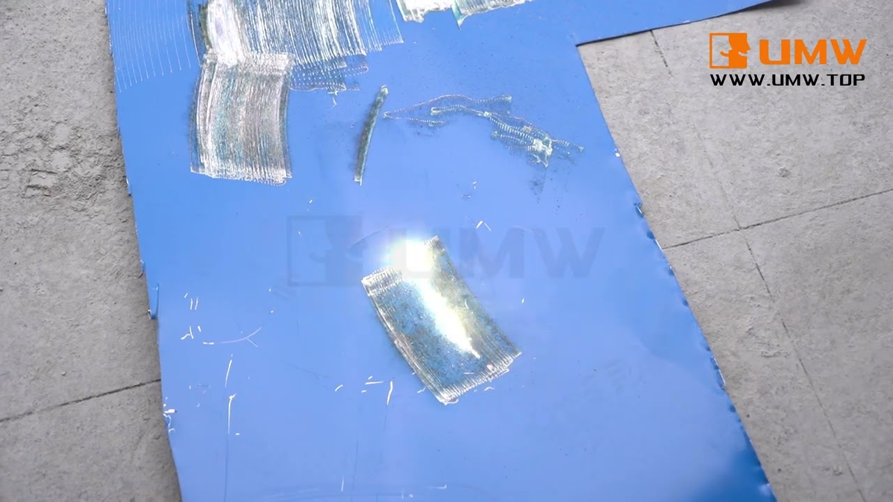 UMW: 2000W Water-Cooled Cleaning Machine -- Cleaning Metal Sheets and Paint