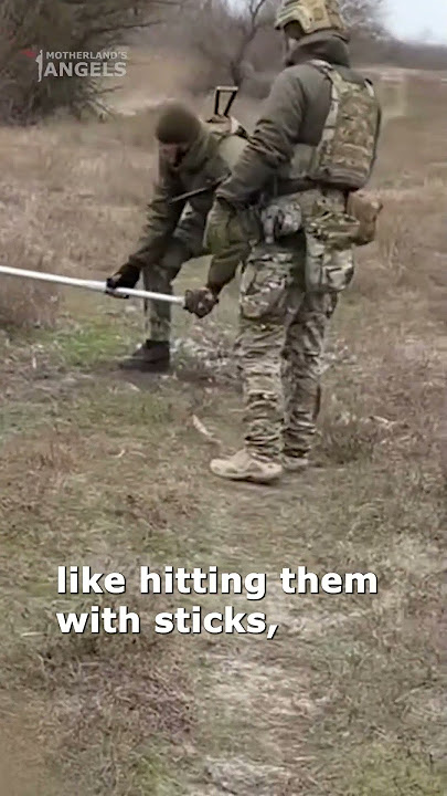 Ukraine Forces Removing Land Mines