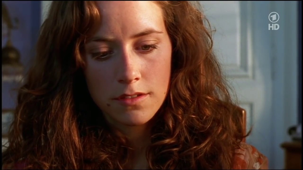 Utta Danella Plötzlich ist es Liebe Drama, DE 2004 HD YouTube Utta Danella Plötzlich ist es Liebe Drama, DE 2004 HD YouTube