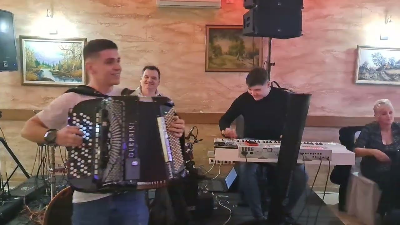Nikola Simic & Aleksandar Antic - U SLUČAJNOM DUETU - VERIGE KRUSEVAC