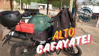 Las montañas de Cafayate, su imponente Catedral, la plaza y feria de artesanos!