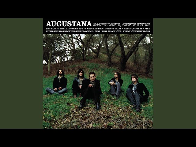 Agustana sweat and low