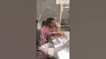 UXUI students paper prototype presentation