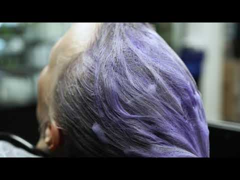 Video: 30 Satriecoši īsi Blondi Frizūras