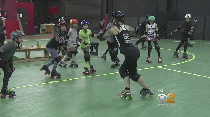 Roller Derby Thrives With New Generation