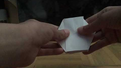 Origami exploding hexagon by Sheldon Tang (inspired by Jul creates)