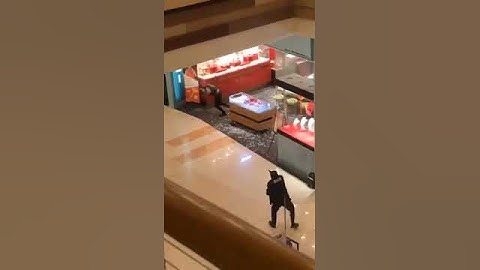 VIRAL | Remaja 19 Tahun Rompak Kedai Emas