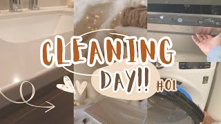 Cleaning Day 🌻 Bathroom Deep Clean