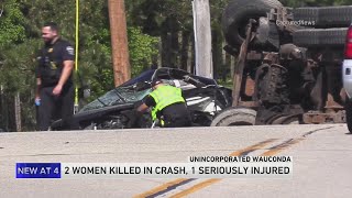 2 dead, 1 critical after crash in Northwest suburbs