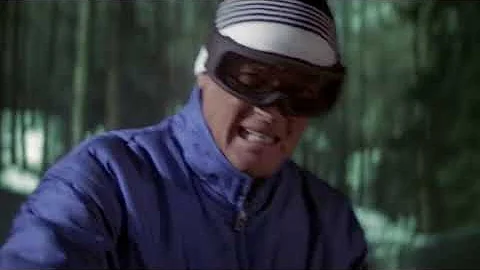 FOR YOUR EYES ONLY | Bond's chased by assassins